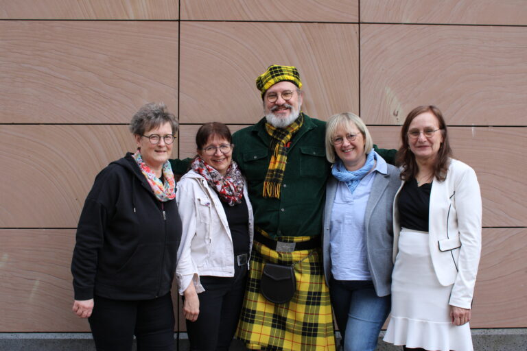 Gruppenfoto von Referenten